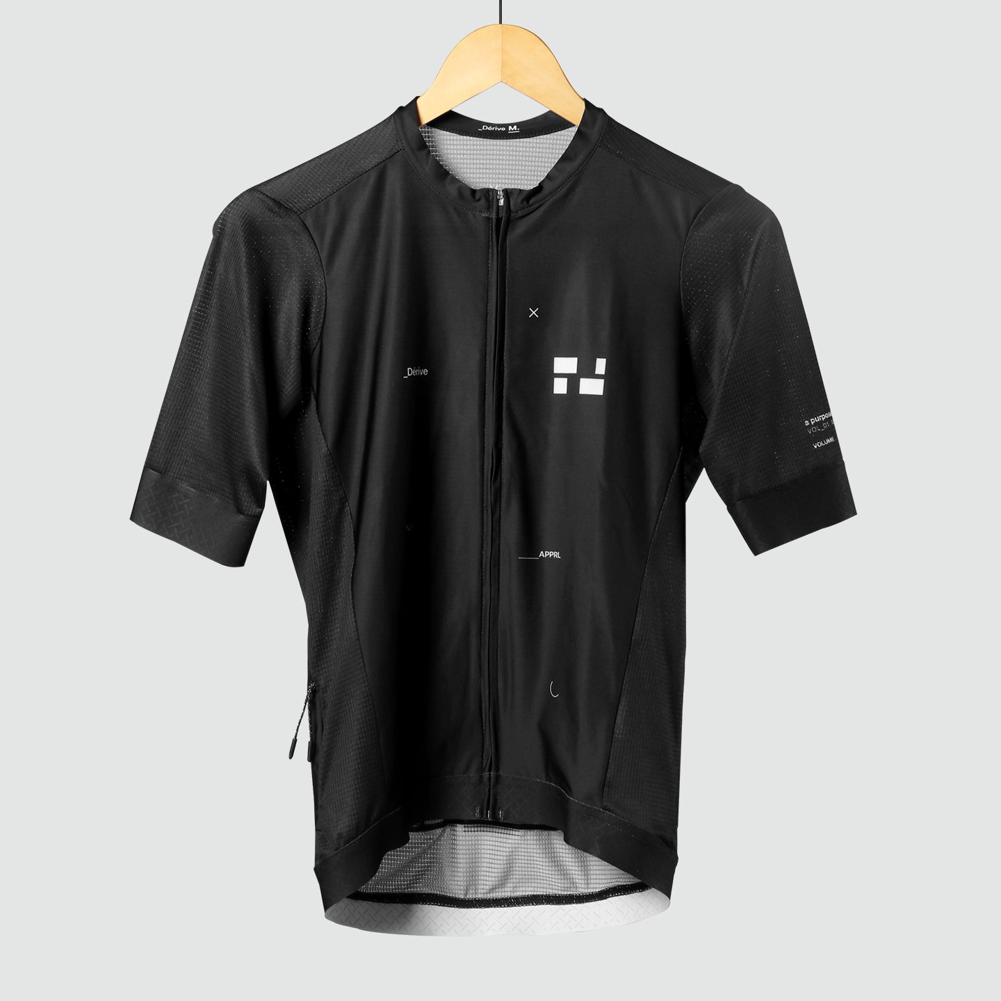 VOLUME Black Short Sleeve Jersey - Male