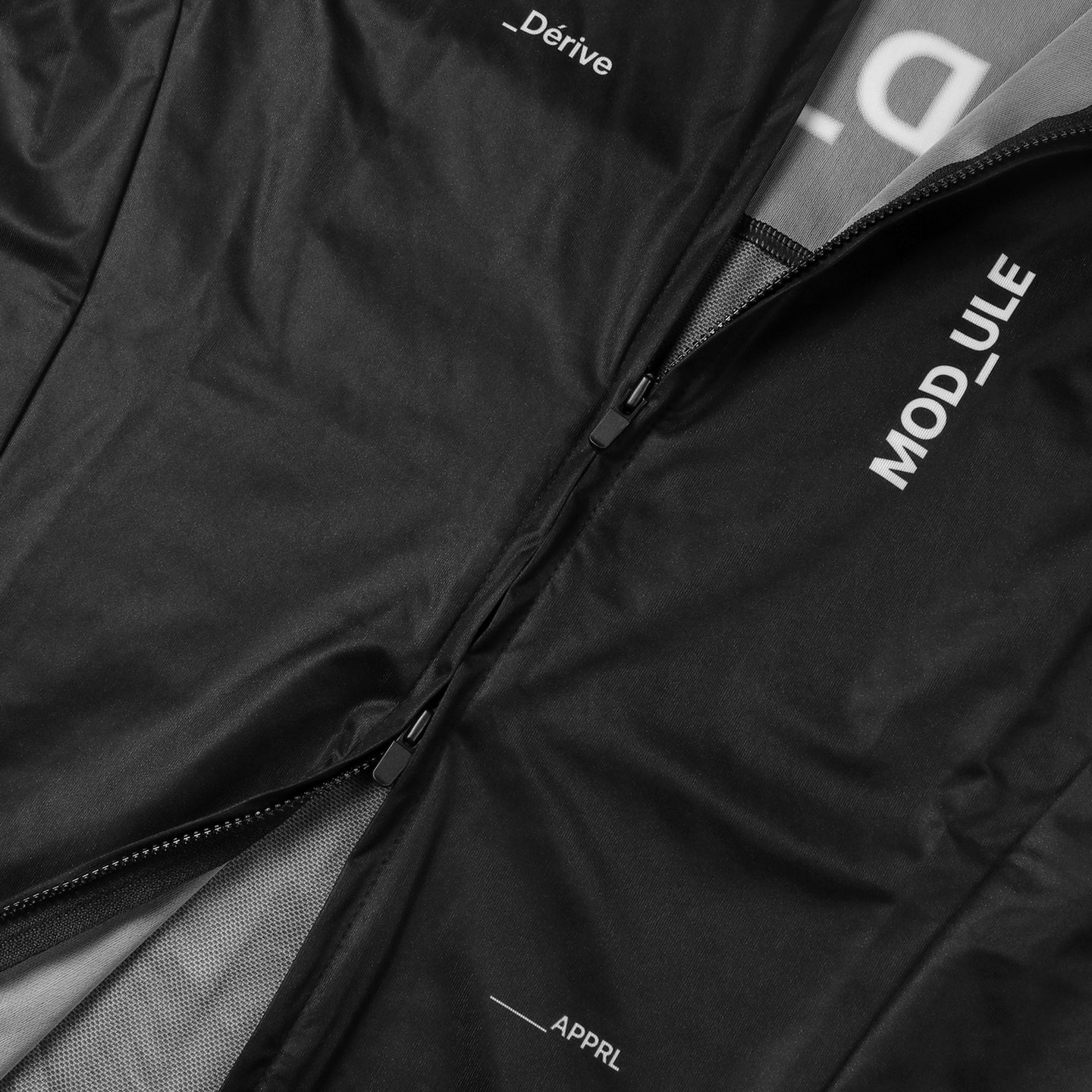 MODULE Black Wind Vest - Male