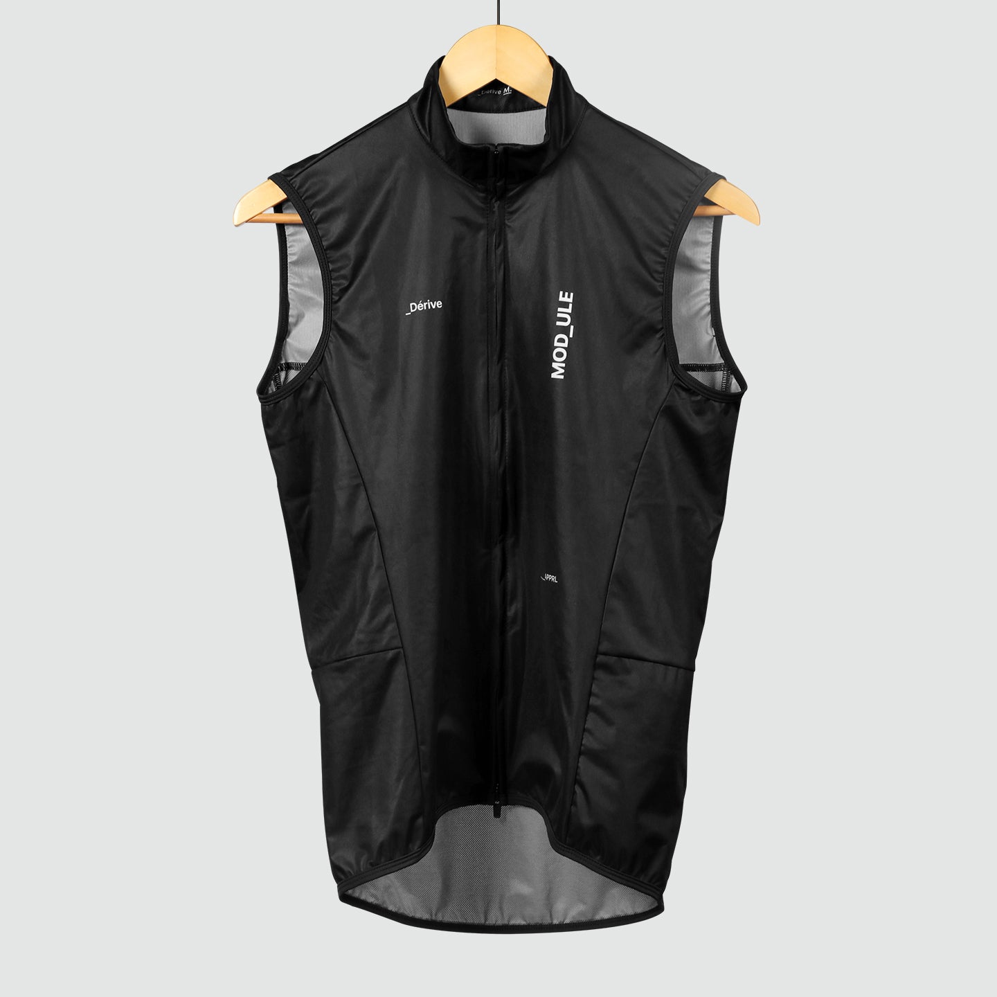 MODULE Black Wind Vest - Male