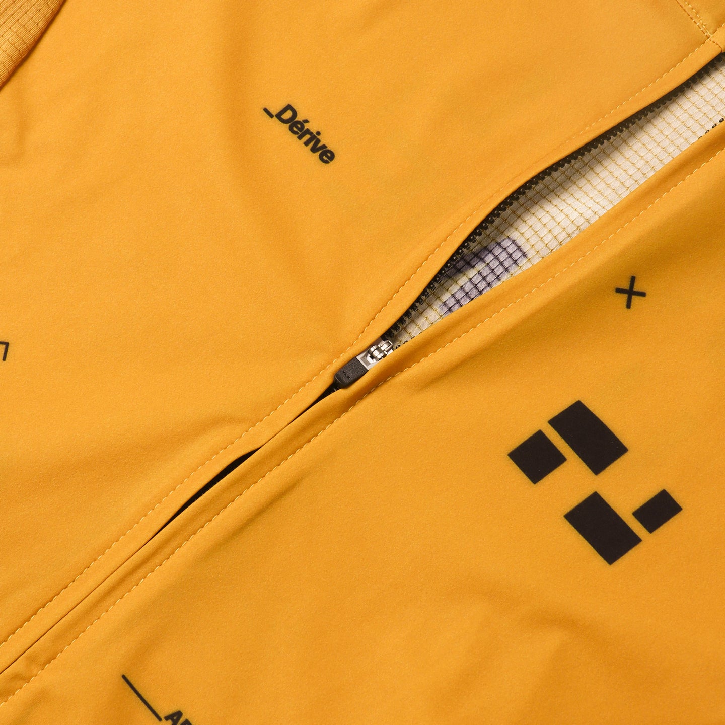 VOLUME Gold Long Sleeve Jersey - Female